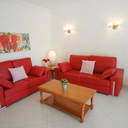 Playa Honda Sleeps 4 With Pool And Air Con Villa